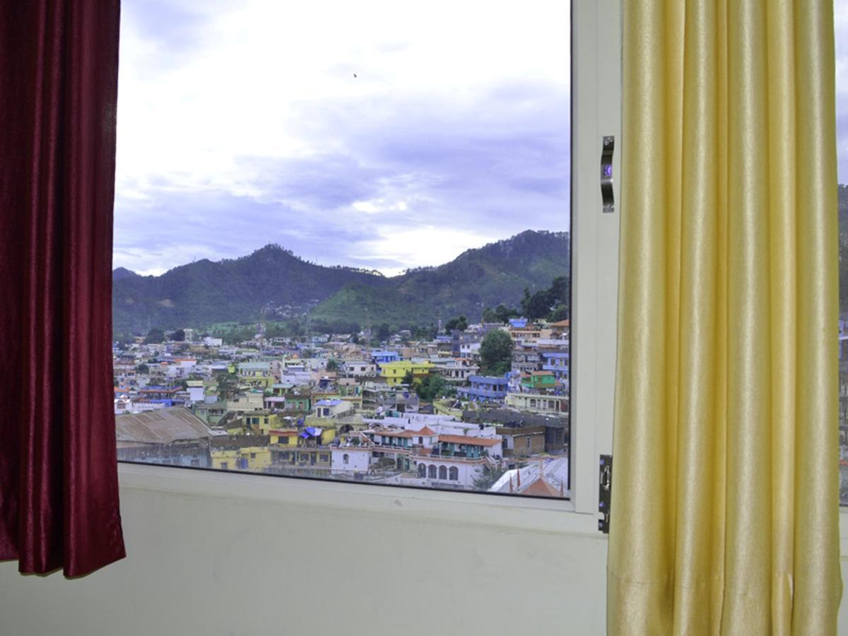 Oyo 37525 Hotel Mall Palace Pithoragarh Екстер'єр фото