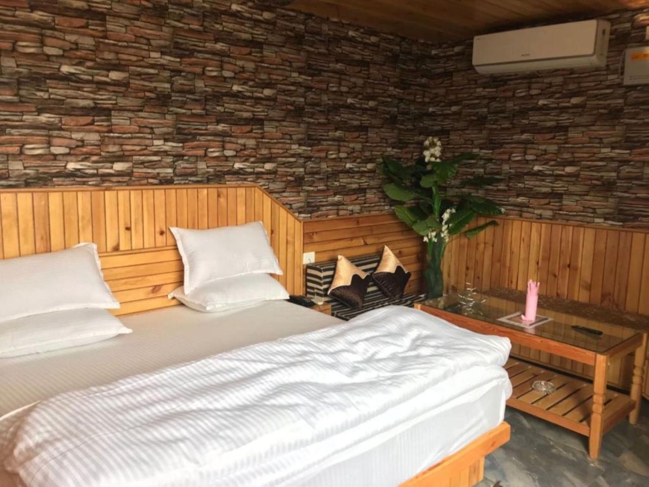 Oyo 37525 Hotel Mall Palace Pithoragarh Екстер'єр фото