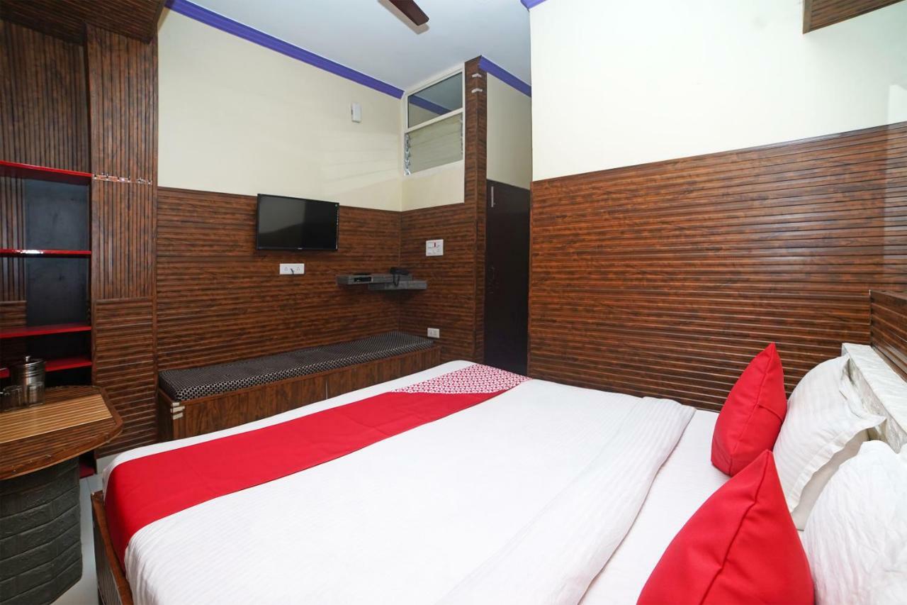 Oyo 37525 Hotel Mall Palace Pithoragarh Екстер'єр фото